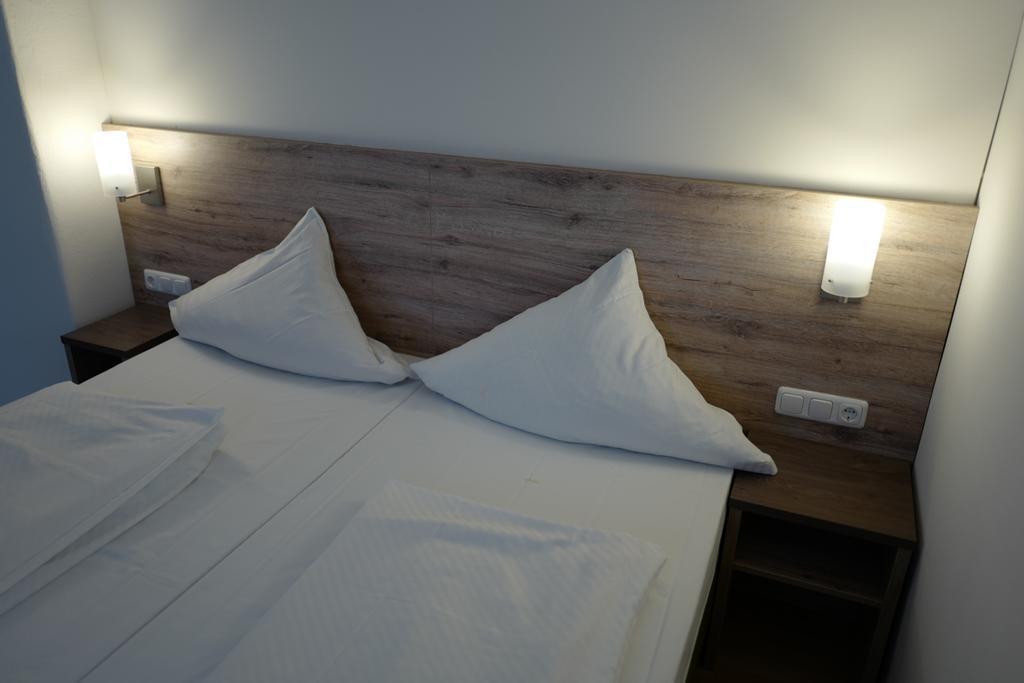 Hotel Stern Герстхофен Экстерьер фото